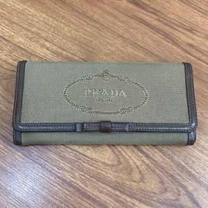 GUC Prada cloth wallet with leather trim
